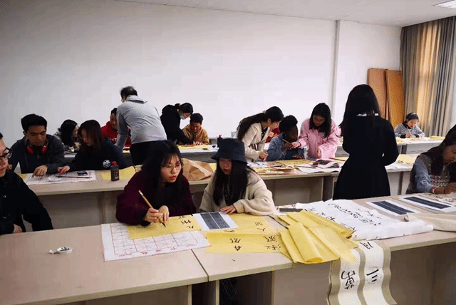 http://news.swust.edu.cn/_upload/article/images/45/2a/d343a672457c837567bfc8c60a28/afa2d2c4-9e79-4311-a17c-66af7fdf490e.jpg